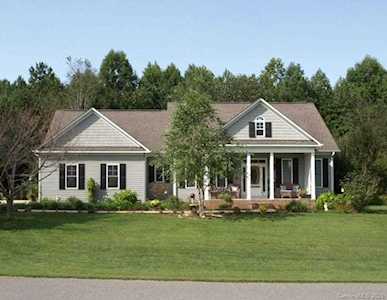 3709 Creek Ridge Dr Denver, NC 28037