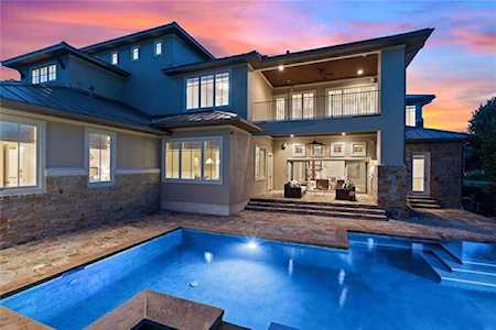 221 Brandon WAY Austin, TX 78733
