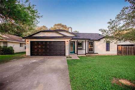 4000 Eskew DR Austin, TX 78749