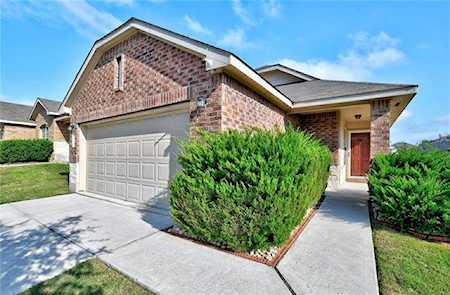 246 Pigeonberry PASS Buda, TX 78610
