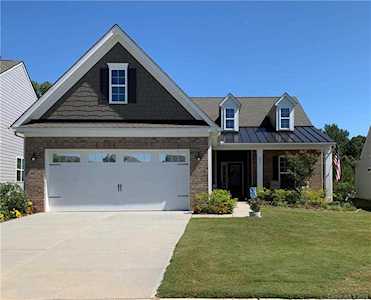297 Kentmere Ln Lake Wylie, SC 29710