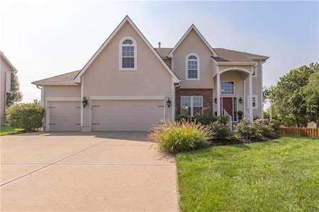 1209 NW 108th Ct Kansas City, MO 64155