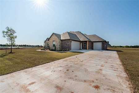 10071 Woodland Way Edmond, OK 73025
