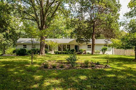 758 W Meade Dr Nashville, TN 37205