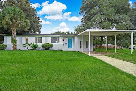 6105 Autlan Dr Jacksonville, FL 32210