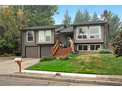 2205 SW Mcginnis Ave Troutdale, OR 97060