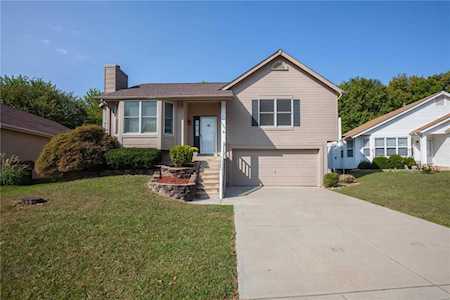 1520 Brittany Cove St Charles, MO 63304