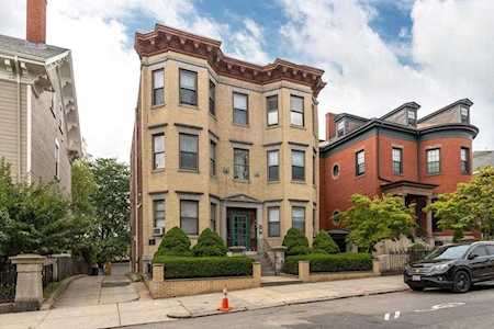 404 Meridian St #1B Boston, MA 02128