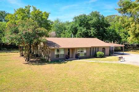 8912 Eden Road North Richland Hills, TX 76182