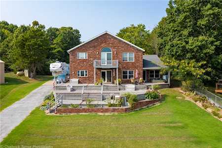 8383 S Lakeshore Dr Rogers, AR 72756