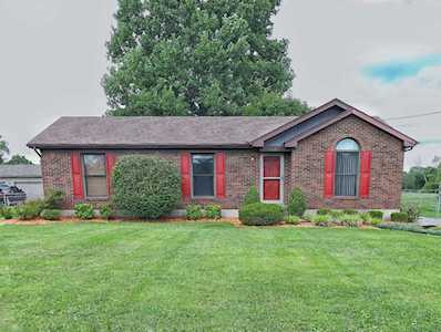 418 Oakrun Dr Mt Washington, KY 40047