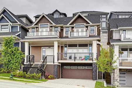 3577 Sheffield Avenue Coquitlam, BC V3E 0M4