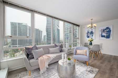 928 Beatty Street #905 Vancouver, BC V6Z 3G6