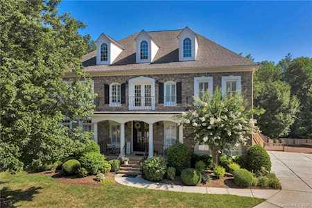 1110 Doverstone Ct Matthews, NC 28104