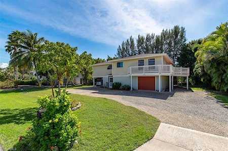 1304 Sand Castle Rd Sanibel, FL 33957