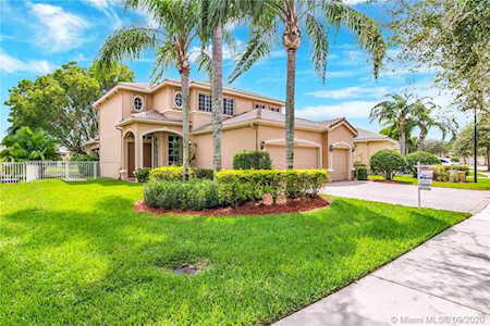 19434 SW 60th Ct Pembroke Pines, FL 33332