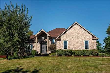 3088 Autumn Hill Trl New Albany, IN 47150