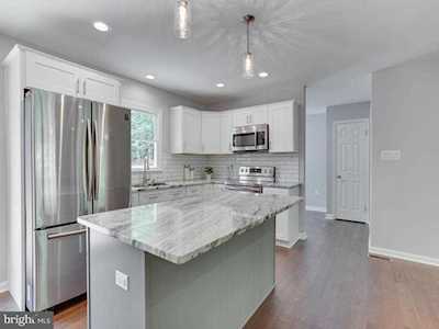 25022 Gallant Man Dr Hollywood, MD 20636