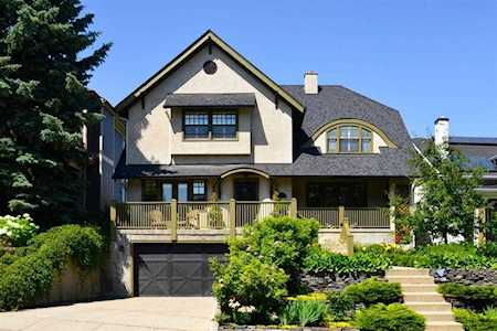 1122 Frontenac Ave SW Calgary, AB T2T 1B6