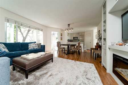 2288 Laurel Street #107 Vancouver, BC V5Z 4K9