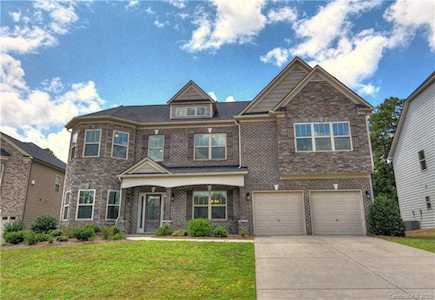 2819 Donegal Dr Kannapolis, NC 28081