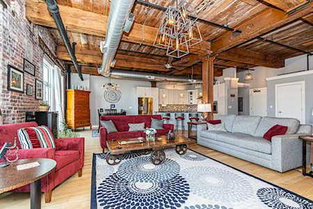 15 Kearney Square #302 Lowell, MA 01852