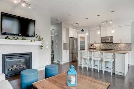 1259 Brightoncrest Green SE Calgary, AB T2Z 1G7