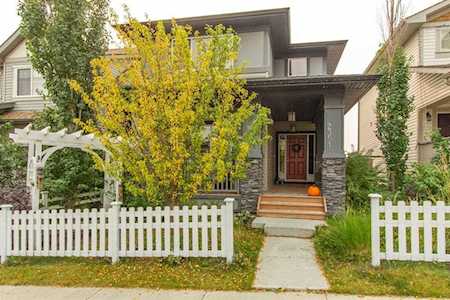 2351 Reunion St NW Airdrie, AB T4B 0M6