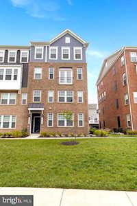 9723 Tealbriar Dr #259 Upper Marlboro, MD 20772