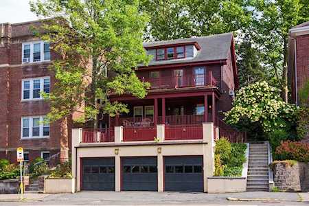 580 Washington St #2 Brookline, MA 02446