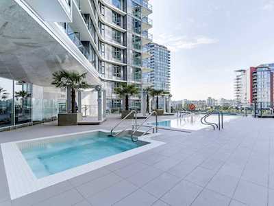 68 Smithe Street #715 Vancouver, BC V6B 0P4
