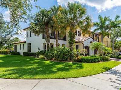 9537 Exbury Ct Parkland, FL 33076