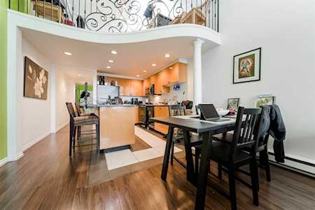 138 W 6th Avenue #405 Vancouver, BC V5Y 1K6