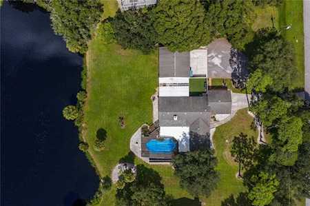 9206 66th Avenue Dr E Bradenton, FL 34202