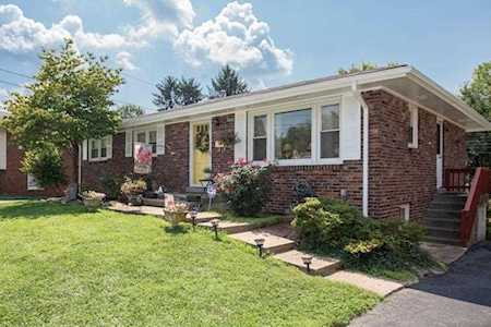 872 Pinkney Drive Lexington, KY 40504