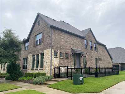 4300 Blackjack Oak Drive Mckinney, TX 75070