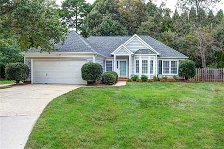 10101 Drew Ct Huntersville, NC 28078