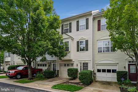 110 Cahill Dr Alexandria, VA 22304