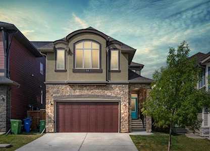 24 Mahogany Crescent SE Calgary, AB T3M 2K6