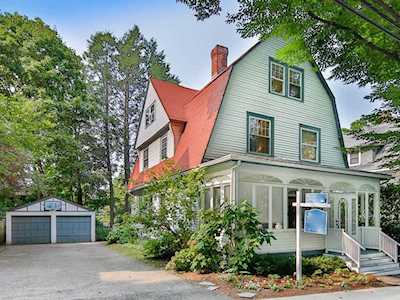 18 Thorndike St Brookline, MA 02446