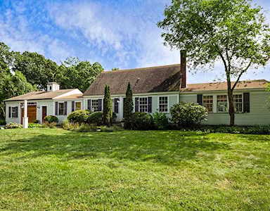 558 Cambridge Turnpike Concord, MA 01742