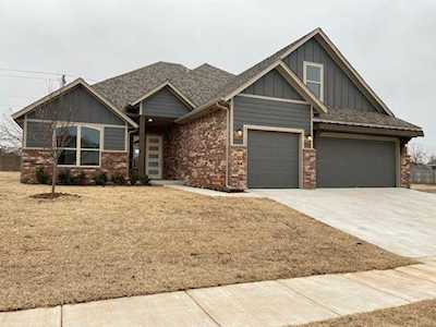 11508 NW 109th St Yukon, OK 73099