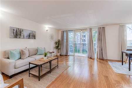 1803 E Ocean Boulevard #301 Long Beach, CA 90802