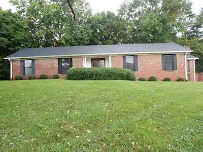 93 Colony Dr Shelbyville, KY 40065