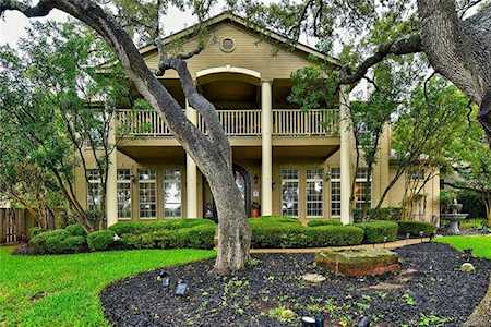 330 Explorer Lakeway, TX 78734