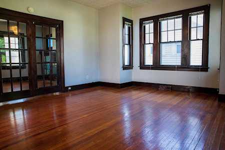 3832 Broadway Grove City, OH 43123