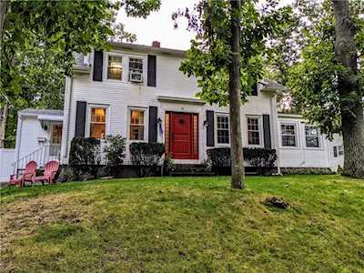 32 Norma St Johnston, RI 02919