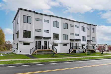 531 Westbrook St South Portland, ME 04106