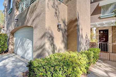 9420 San Laguna Ct #102 Las Vegas, NV 89134
