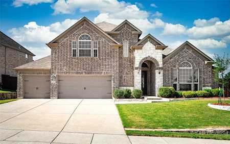 8300 Parish Avenue Mckinney, TX 75071